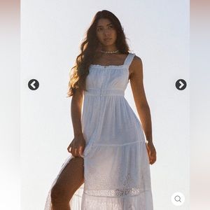 Reserved 🕊️Maura Midi Dress🤍